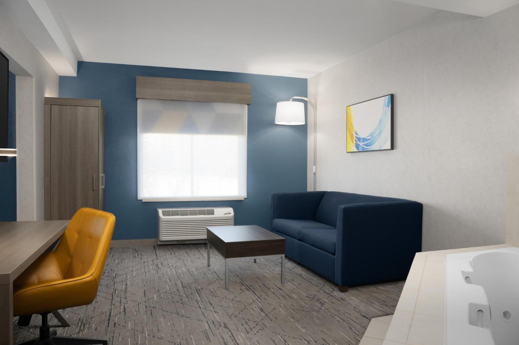 Holiday Inn Express & Suites Alexandria - Fort Belvoir By Ihg Exterior photo